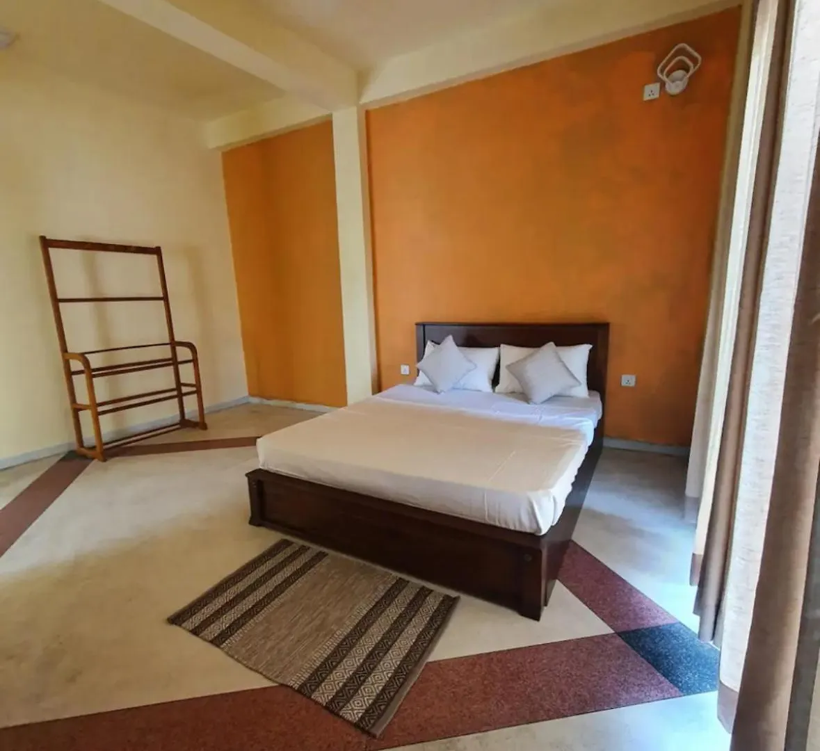 Cheerful One Bedroom Apartment Kandy